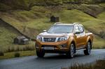 Nissan NP300 Navara Double Cab 2016 года (UK)